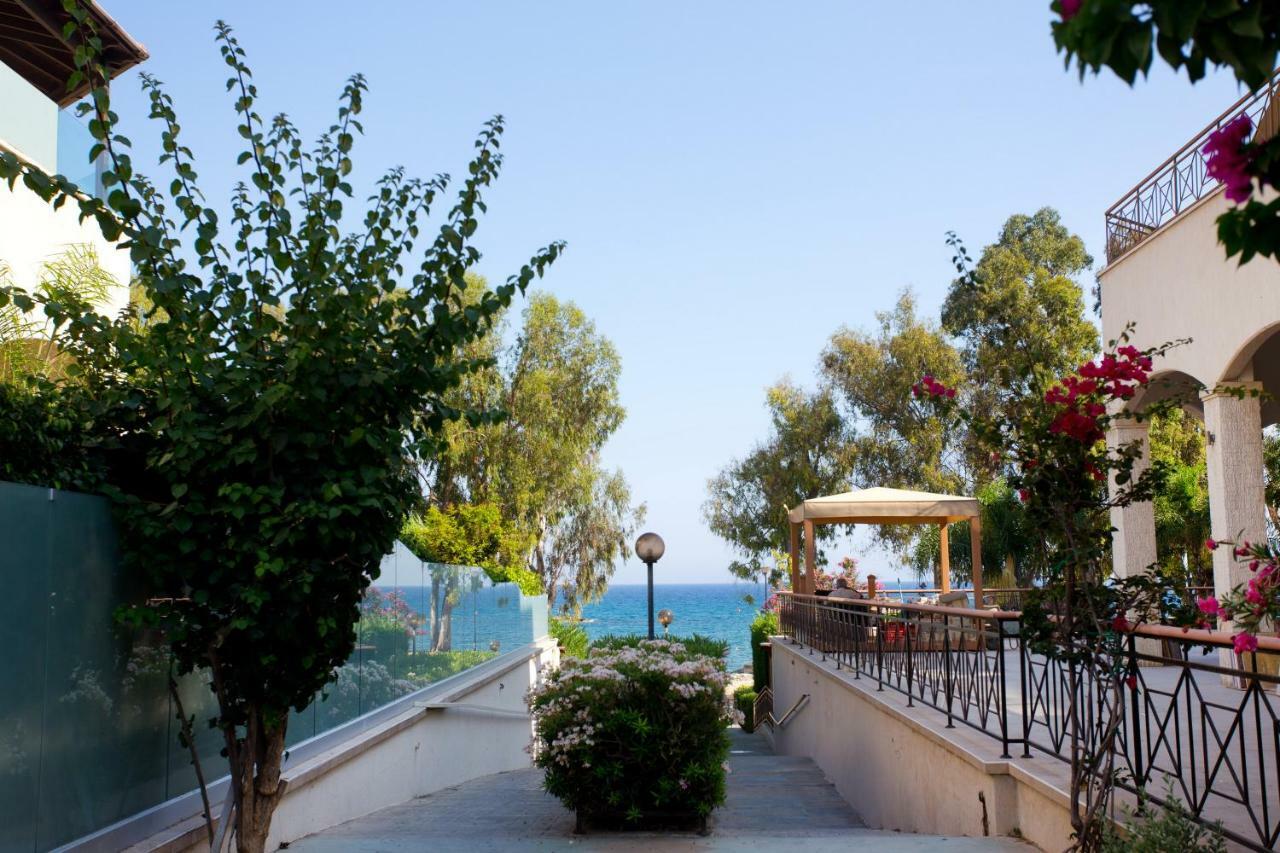 Galatex Beach Living By Trulycyprus Limasol Dış mekan fotoğraf