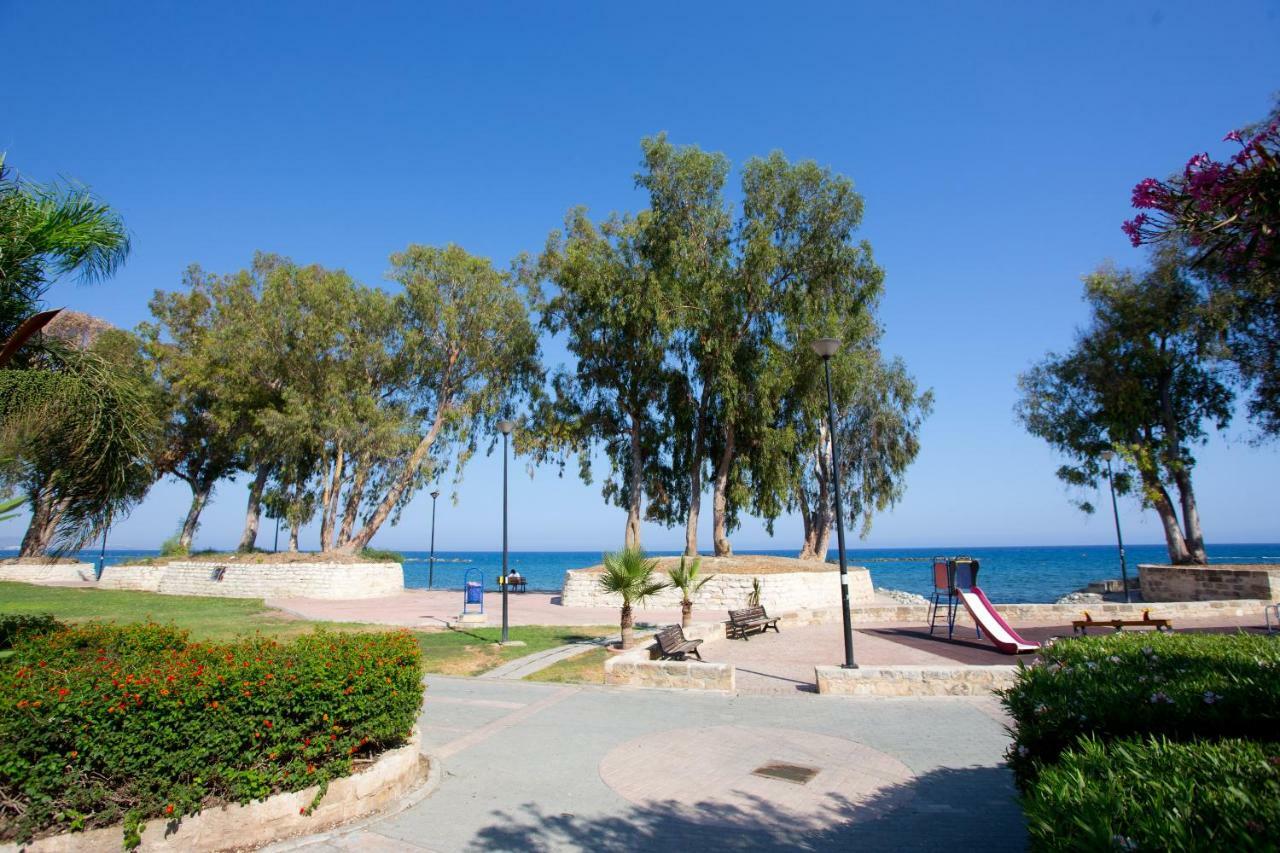 Galatex Beach Living By Trulycyprus Limasol Dış mekan fotoğraf