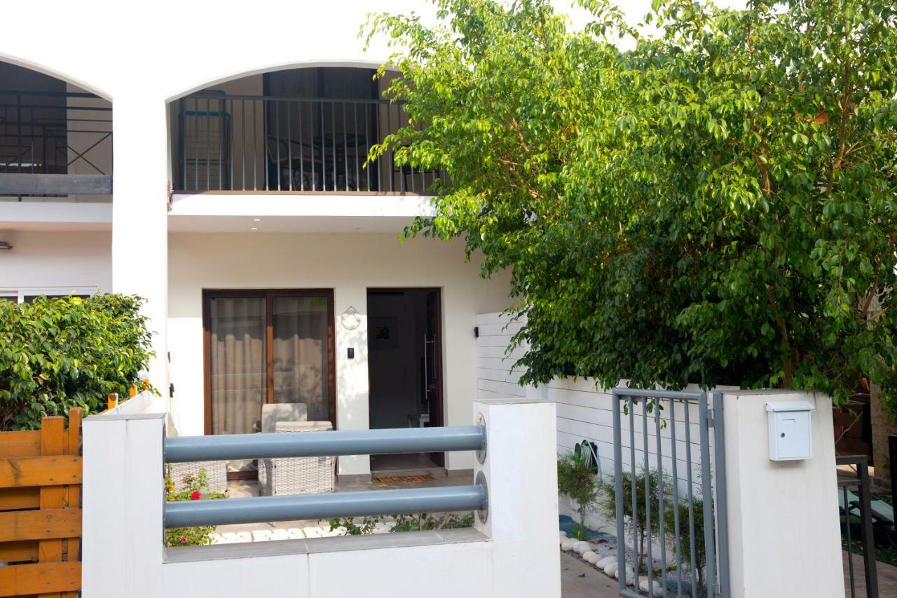 Galatex Beach Living By Trulycyprus Limasol Dış mekan fotoğraf